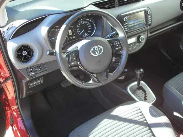 Toyota Yaris 1.5 Hybride Dynamic 2019 Hybride Benzine 7