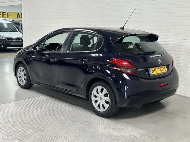Peugeot 208 1.2 PureTech Active 2017 Benzine 5