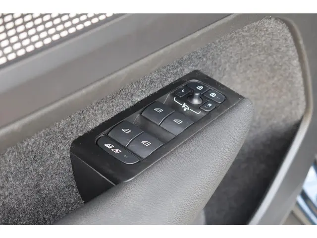 Volvo XC40 Recharge Twin Pro 2022 Elektrisch 28