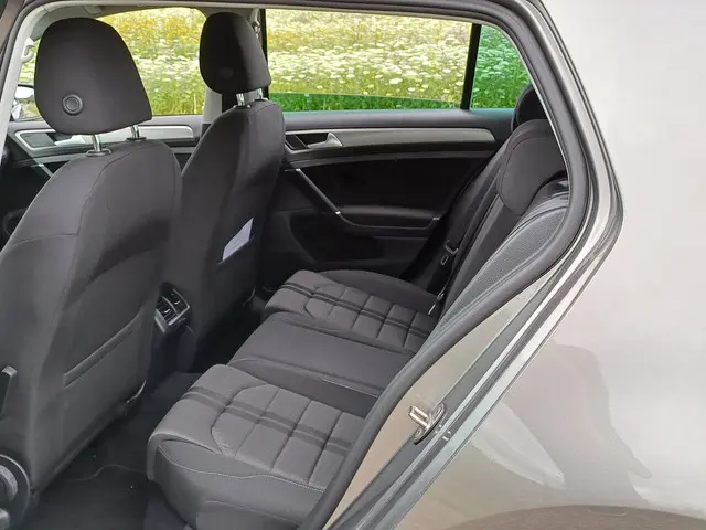 Volkswagen Golf 1.0 TSI Connected Series 2016 Benzine 25