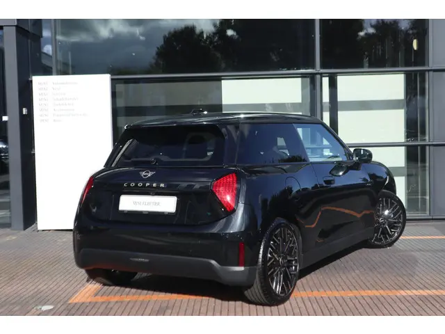 MINI 3-Deurs E 2025 Elektrisch 2