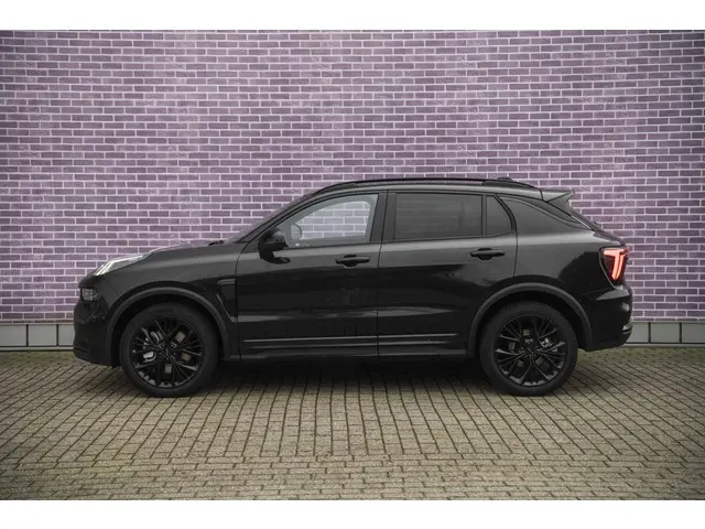 Lynk & Co 01 1.5 More 2025 Hybride Benzine 4