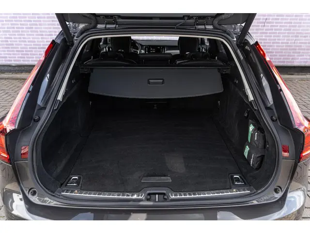 Volvo V90 2.0 T6 AWD Inscription 2021 Hybride Benzine 14
