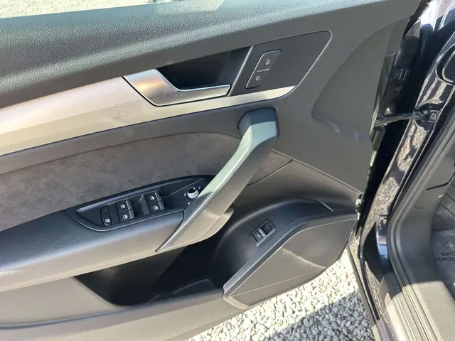 Audi Q5 35 TDI | Quattro | S tronic | Sport 2019 Diesel 15