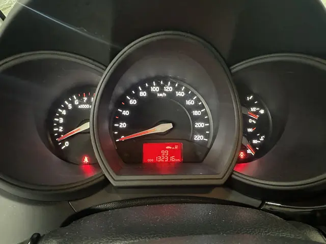 Kia Rio 1.2 CVVT ComfortPlusLine Navigator 2016 Benzine 19
