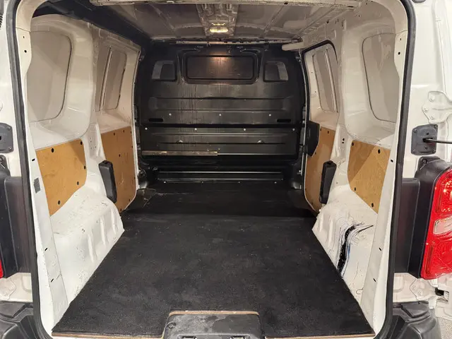 Citroën Jumpy 1.6 BlueHDI 95 Club XS 2018 Diesel 9