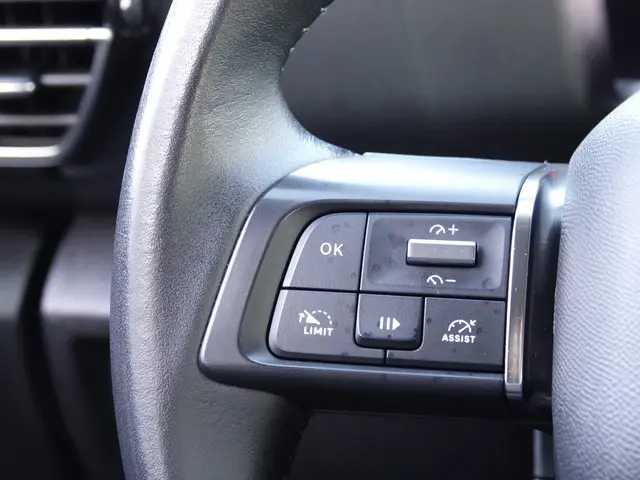 Citroën C4 1.2 Puretech 100PK Feel 2021 Benzine 27