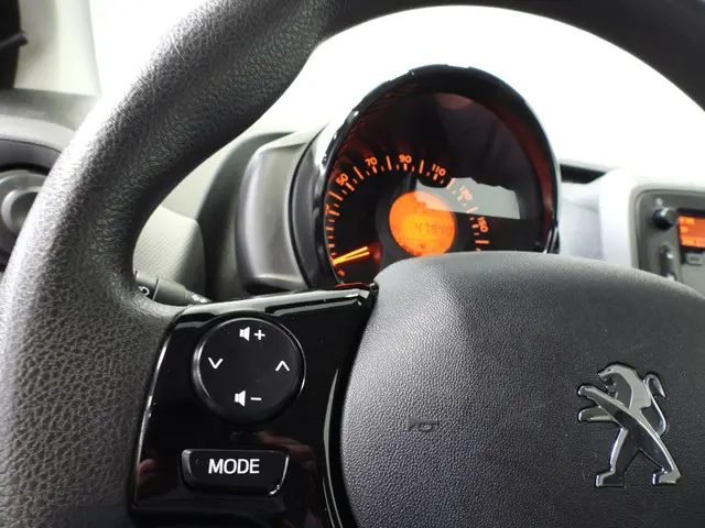 Peugeot 108 1.0 e-VTi Active Premium 2020 Benzine 10