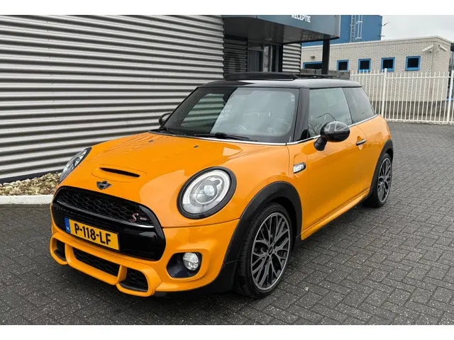 MINI Cooper S Mini 2.0 Salt 2015 Benzine