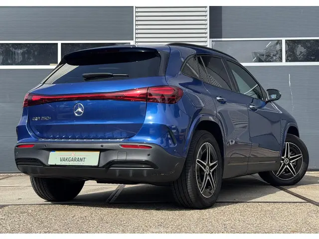 Mercedes-Benz EQA 250+ AMG Line 71 kWh 2024 Elektrisch 2