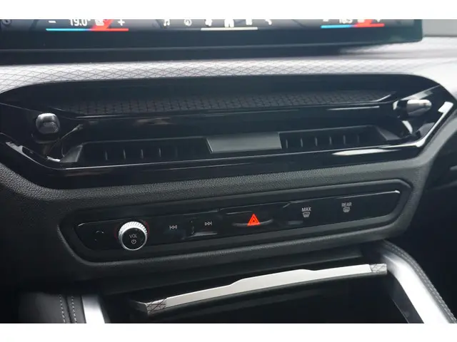 BMW i4 eDrive35 2024 Elektrisch 19