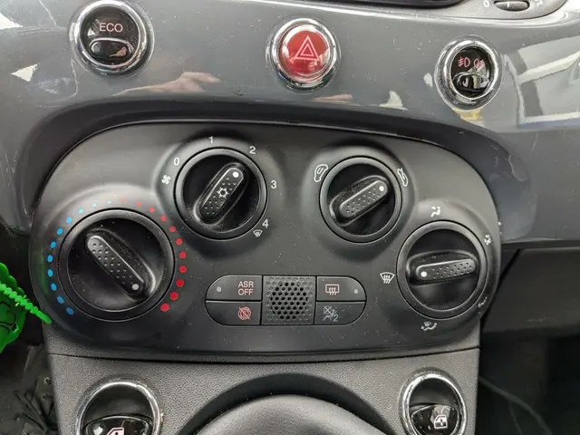 Fiat 500C 0.9 TwinAir Turbo Lounge 2018 Benzine 11