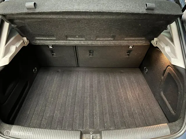 Opel Astra 1.0 Innovation 2016 Benzine 24