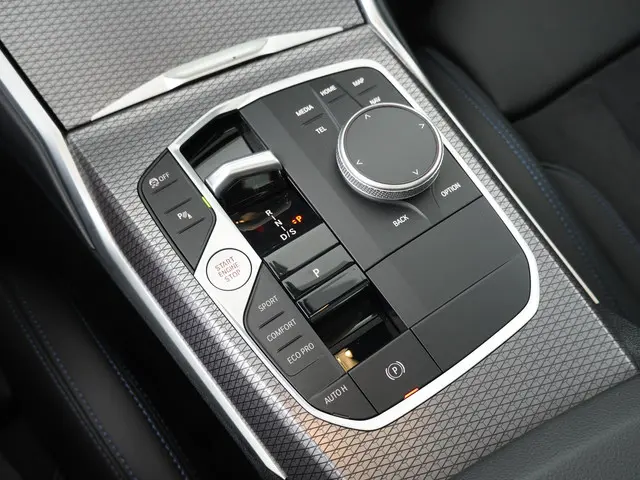 BMW 3 Serie Touring M340i xDrive 2024 Benzine 21