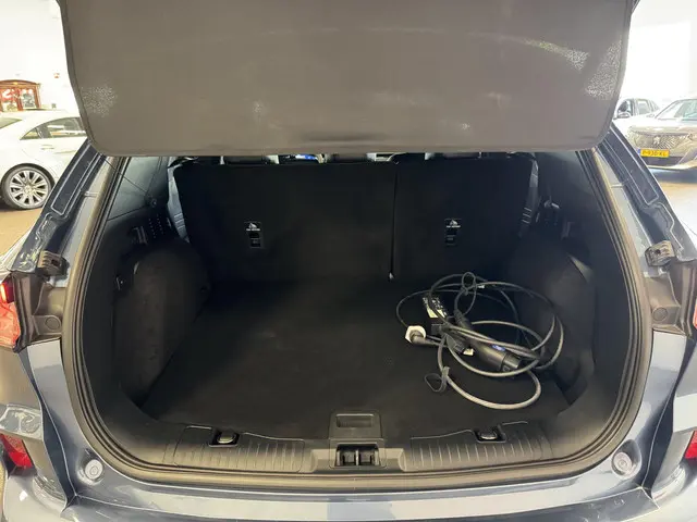 Ford Kuga 2.5 PHEV ST-Line X 2022 Hybride Benzine 14