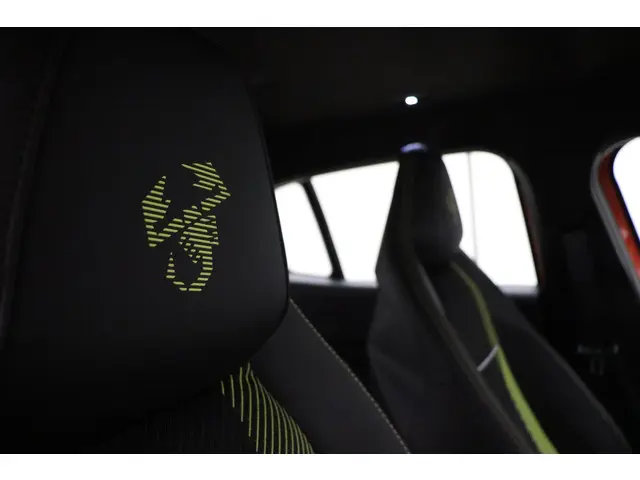 Abarth 600e Abarth Turismo 54 kWh 2025 Elektrisch 17