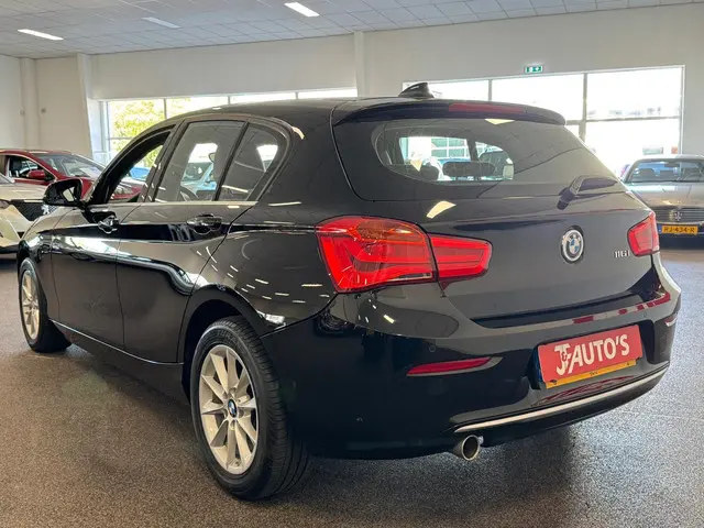 BMW 1 Serie 116i 2019 Benzine 3