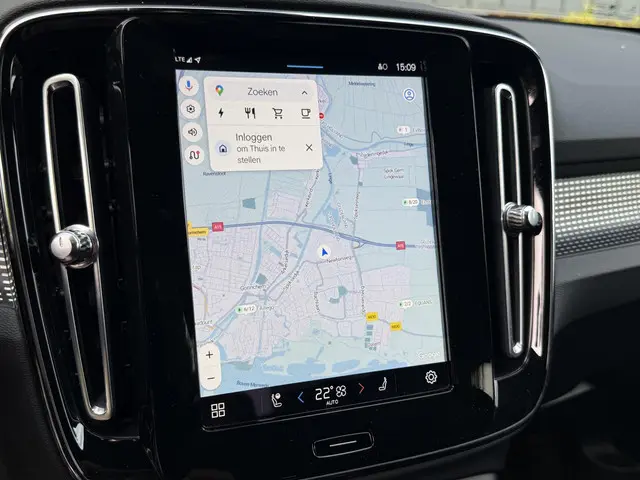 Volvo XC40 Recharge P8 AWD R-Design 2021 Elektrisch 24