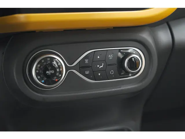 Renault Twingo 1.0 SCe Intens 2019 Benzine 33