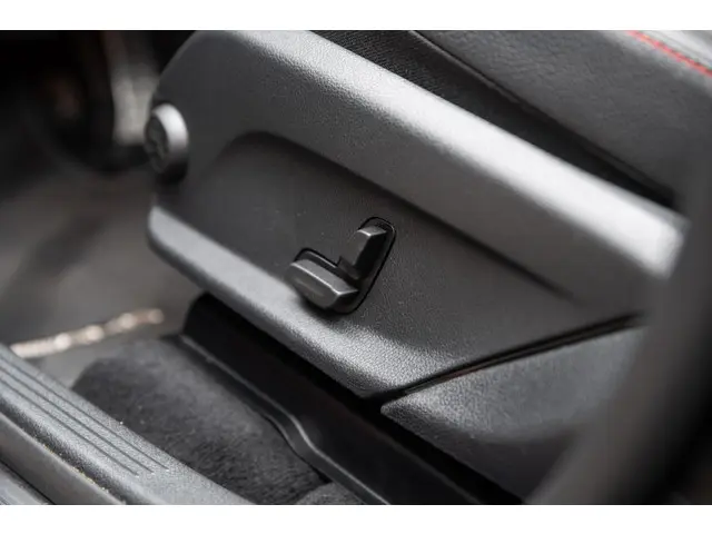 Mercedes-Benz GLC AMG 43 4MATIC Premium 2019 Benzine 51