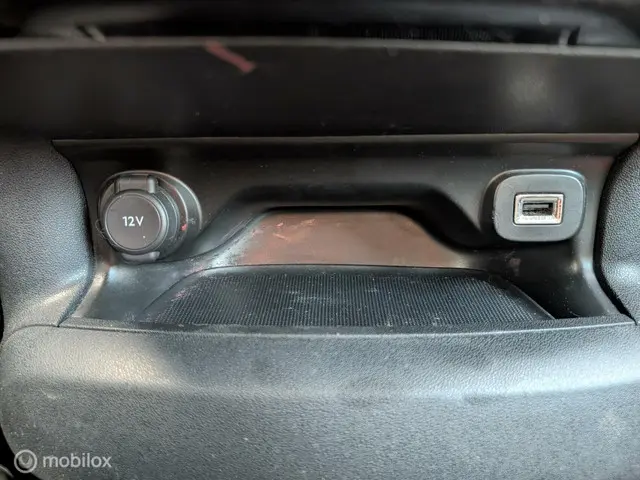 Citroën C4 Cactus feel 1.2 VTi Live 2014 Benzine 18