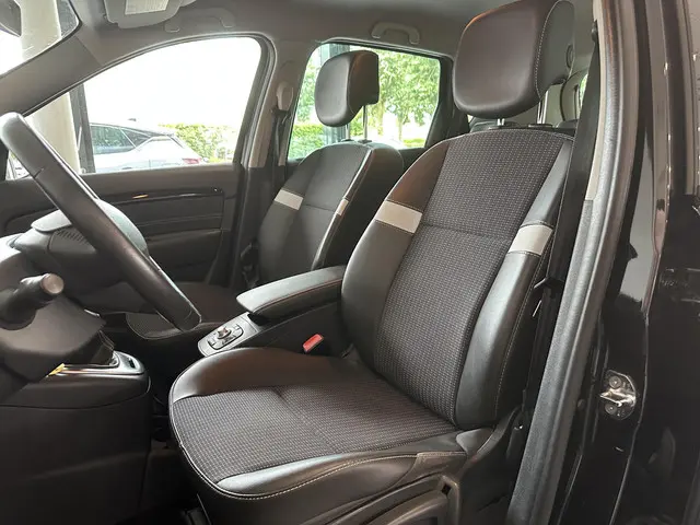 Renault Scénic 1.2 TCe Expression 2014 Benzine 7