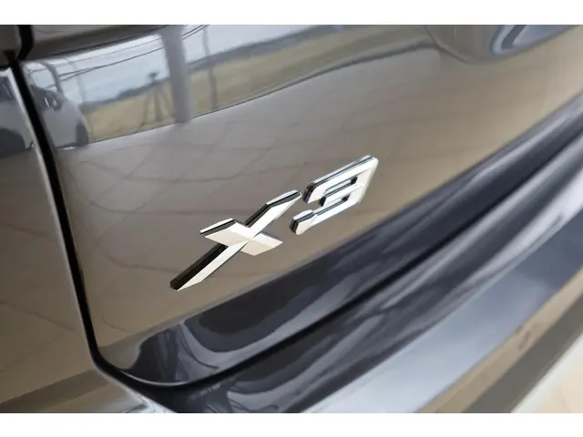 BMW X3 xDrive30e 2023 Hybride Benzine 30