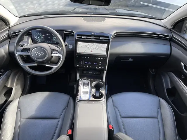 Hyundai Tucson 1.6 T-GDI MHEV Premium 2023 Benzine 12