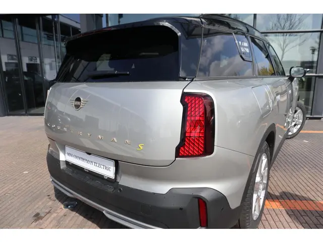 MINI Countryman SE 2025 Elektrisch 5
