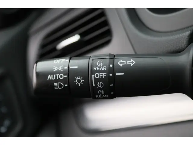 Honda CR-V 2.0 4WD Executive 2017 Benzine 37