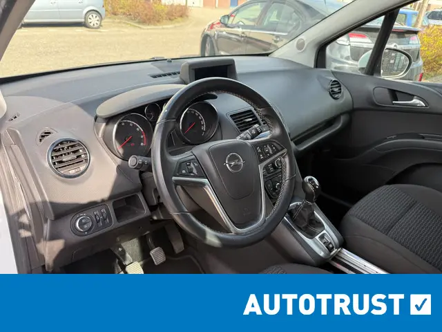 Opel Meriva 1.4 Cosmo 2015 Benzine 15