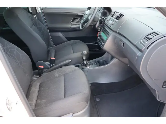 Škoda Fabia 1.2 TSI Ambition 2012 Benzine 9