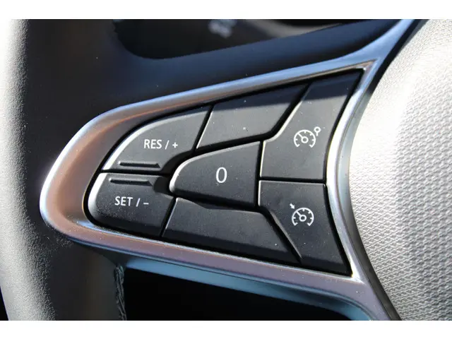 Renault Clio TCe 90 GPF Evolution 2024 Benzine 11