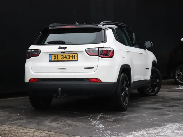 Jeep Compass 1.4 MultiAir Night Eagle 2019 Benzine 3