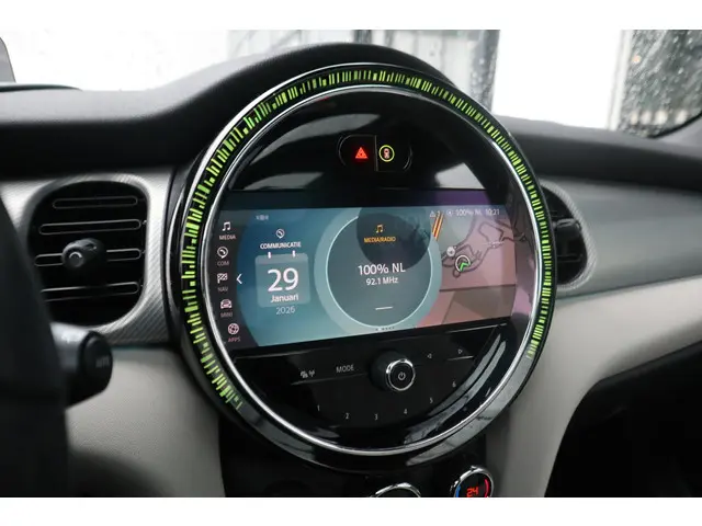 MINI 3-Deurs Cooper 2021 Benzine 17