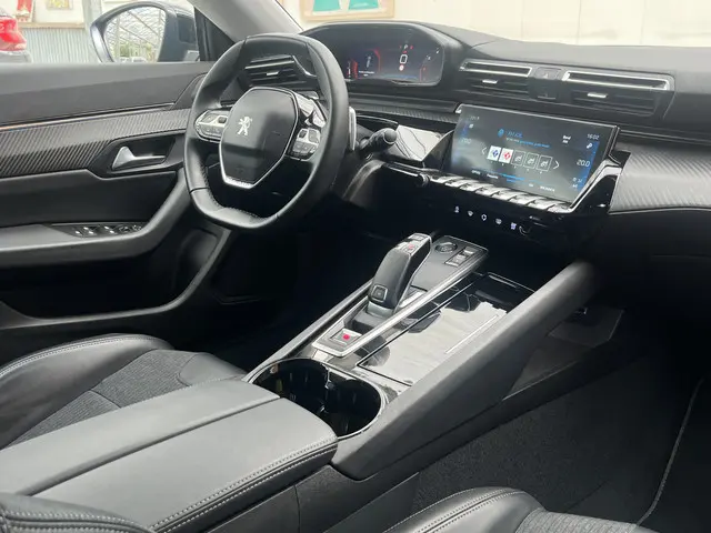 Peugeot 508 SW PureTech 130 Allure Pack 2021 Benzine 29