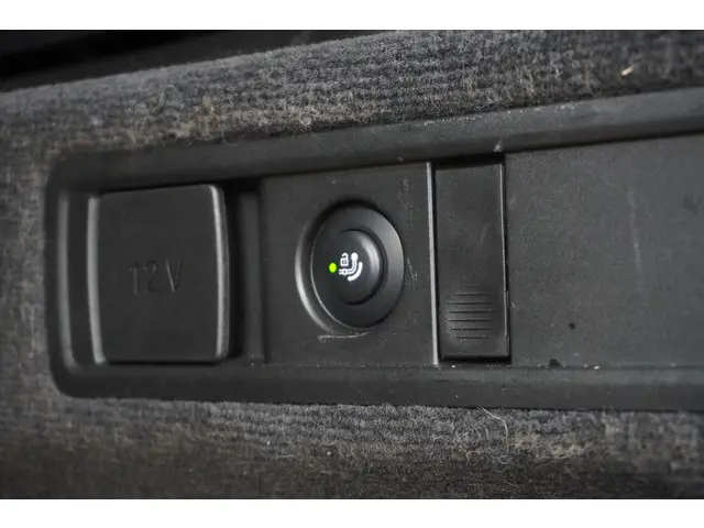 BMW X5 xDrive45e 2023 Hybride Benzine 36