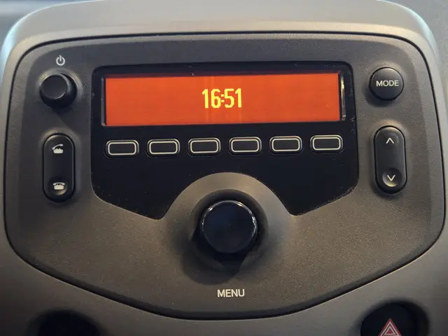 Peugeot 108 1.0 e-VTi Active 2021 Benzine 27