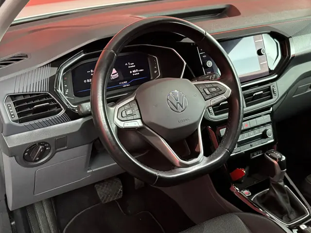 Volkswagen T-Cross 1.0 TSI R-Line 2021 Benzine 3