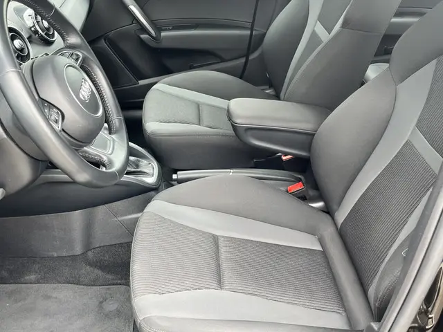 Audi A1 Sportback 1.0 TFSI Pro Line 2017 Benzine 12