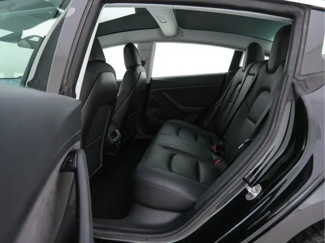 Tesla Model 3 Long Range AWD 75 kWh [ 3-Fase ] 2020 Elektrisch 9