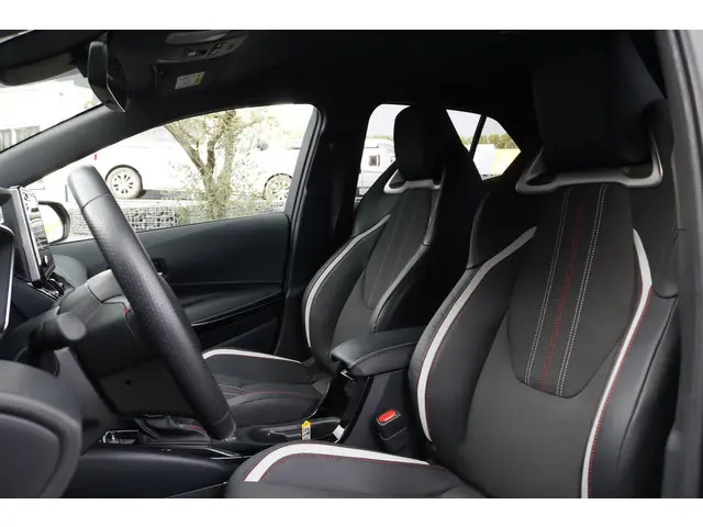 Toyota Corolla 1.8 Hybrid GR-Sport 2023 Hybride Benzine 12