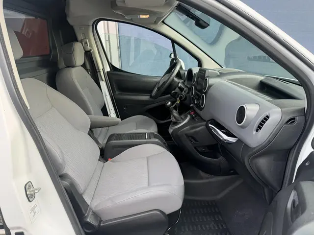 Peugeot Partner 120 1.6 BlueHDi 100 L1 XR 2016 Diesel 22