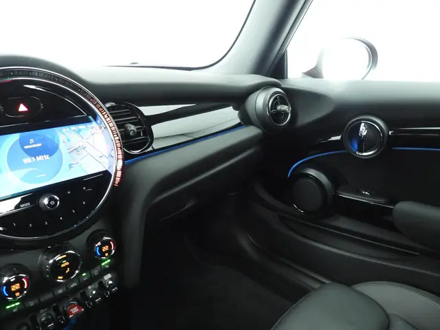 MINI Cooper 1.5 2022 Benzine 37