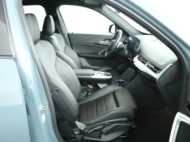 BMW X1 sDrive18i 2022 Benzine 17