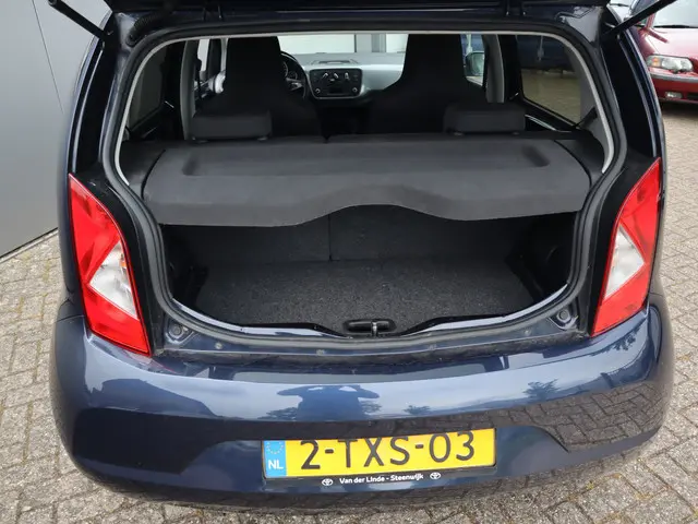 SEAT Mii 1.0 Sport Dynamic 2014 Benzine 17