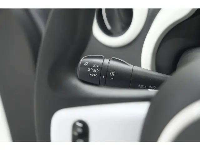 Renault Twingo 1.0 SCe Collection 2021 Benzine 40