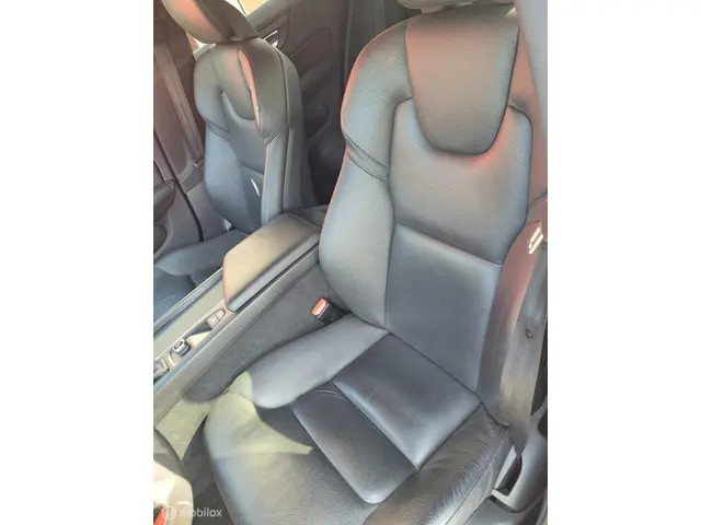 Volvo V60 2.0 T5 Momentum Pro 2019 Benzine 12