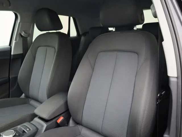 Audi Q2 35 TFSI/150PK Pro Line 2023 Benzine 6