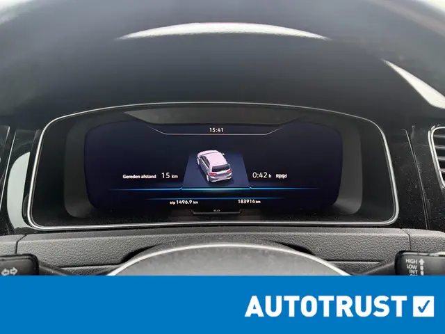 Volkswagen Golf 1.0 TSI Highline 2018 Benzine 17